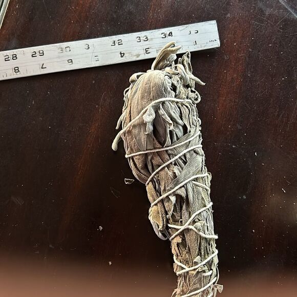 Sage smudge stick organic 10" x 3" - Picture 3 of 3